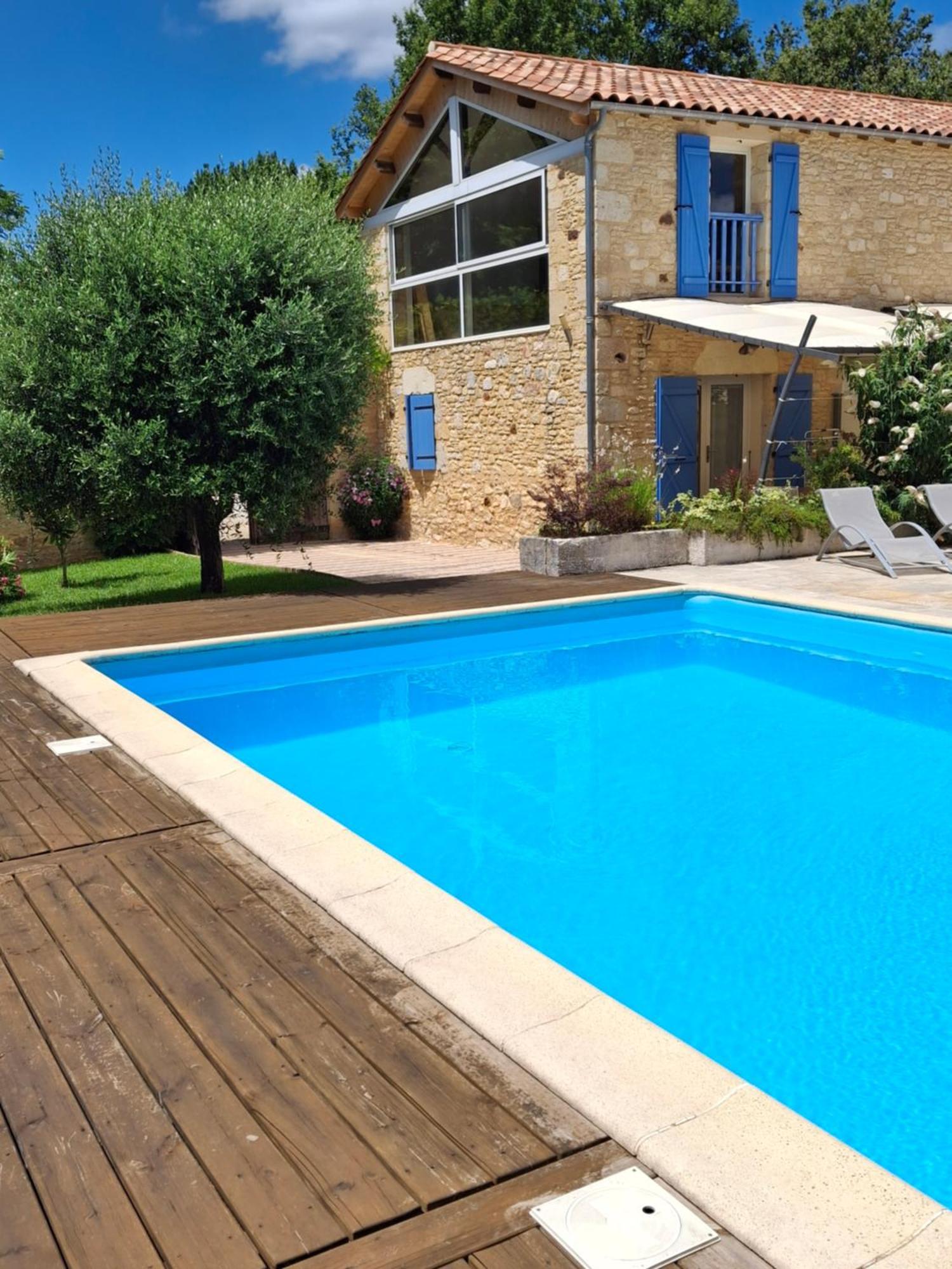 Aux Blanches Pierres Apartamento Fumel Exterior foto