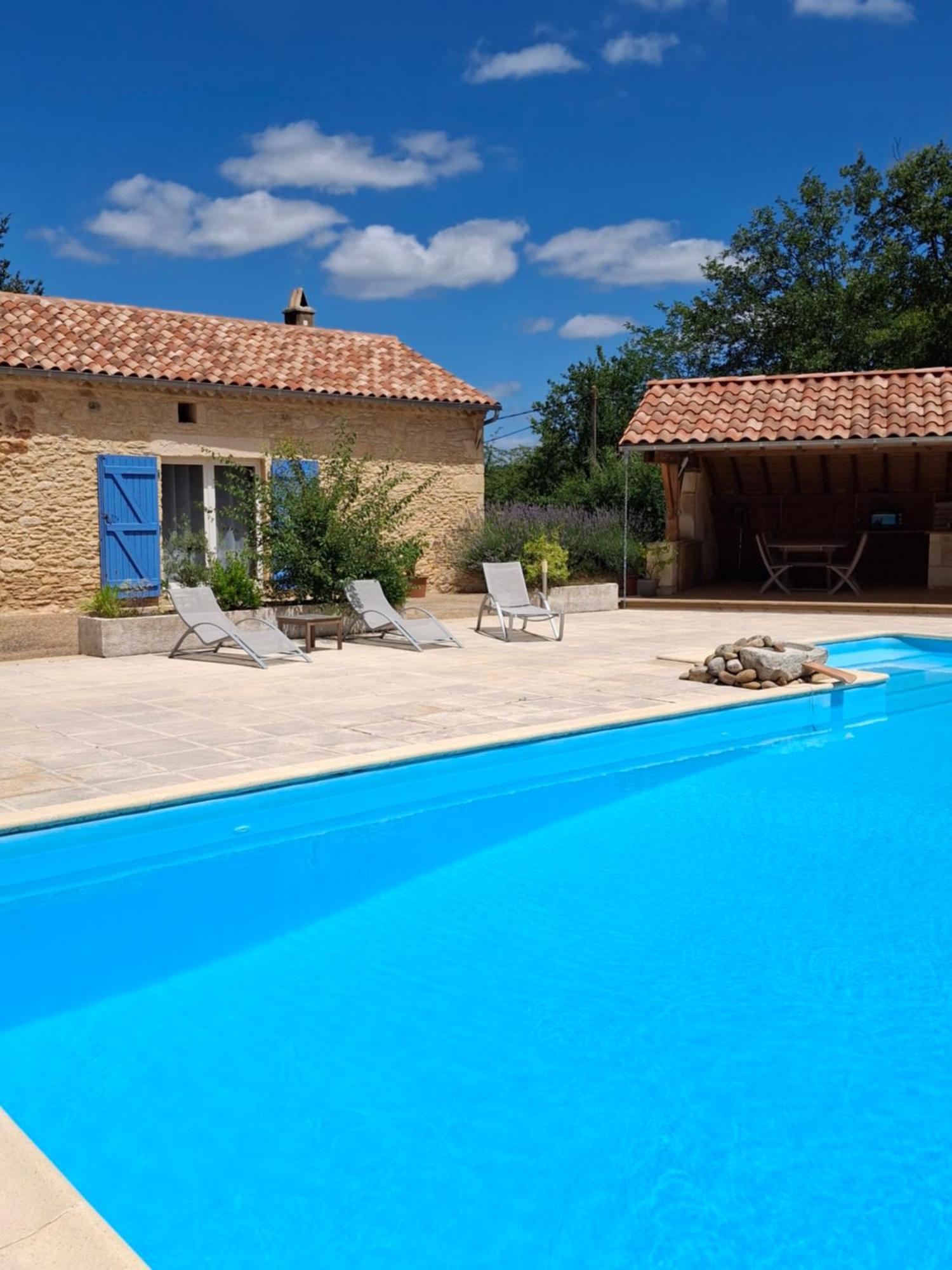 Aux Blanches Pierres Apartamento Fumel Exterior foto